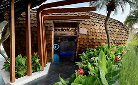 วินด์แฮม แกรนด์ ในหานบีช ภูเก็ต (มาตรฐาน SHA Plus+)